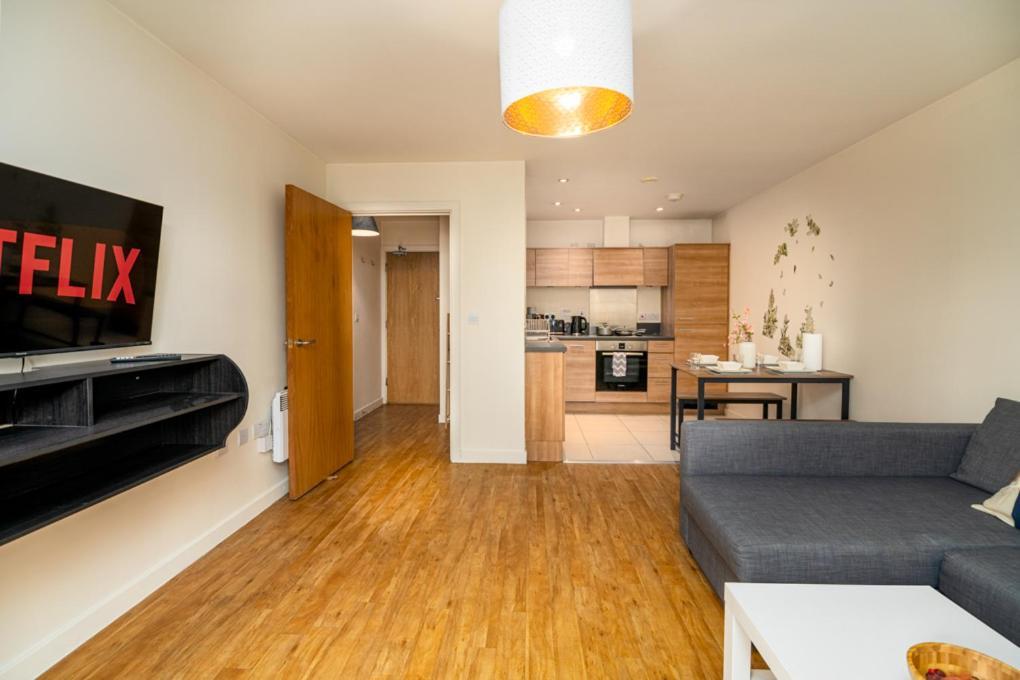 Zenith Hub Apartment London Exterior photo